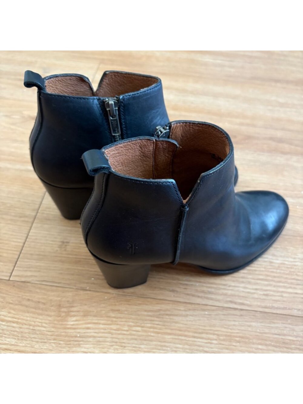 Frye Meghan Leather Heeled Ankle Booties Black Women’s Size 7 B - Picture 4 of 12